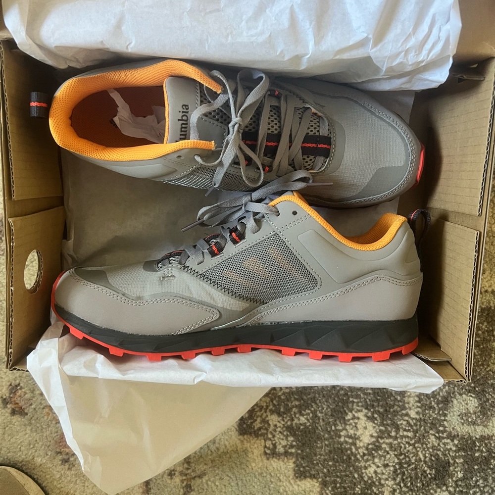 Columbia flow district NTW shoes